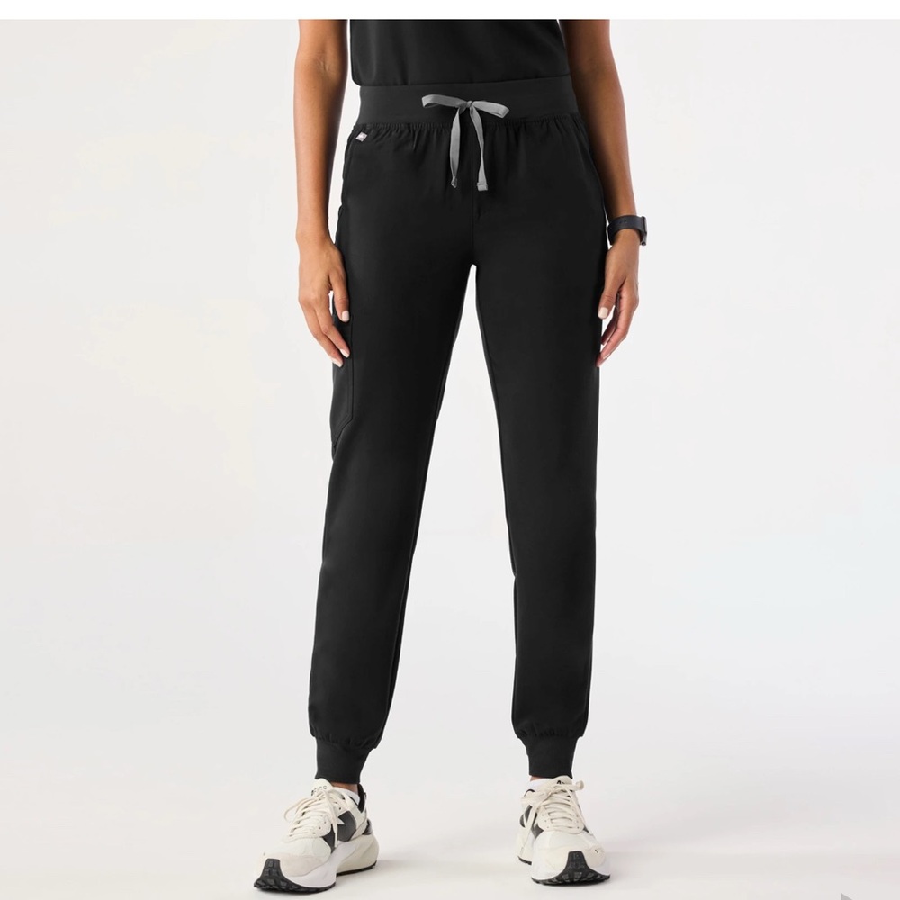 Figs Women’s Black Zamora High Waist Jogger Scrub Pants Large Petite